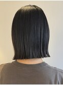 大人ボブ　切りっぱなしボブ　黒髪スタイル　縮毛矯正　美髪