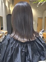 シベル(sibell)&nbsp;20代30代切りっぱなしボブタッセルボブ顔周りレイヤーオリーブ