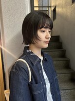 テテ ニコ(tete nico)&nbsp;【なりたりみ】レイヤーボブオリーブ