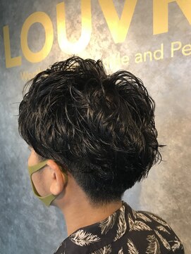 ルーブル(LOUVRE) ソフトスパイラルパーマ