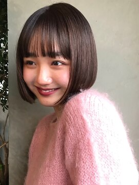 シセイ 青山(SHISEI) ぱつっとボブ/前下がりボブ/ぱつっとカット