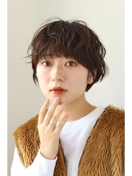 エクリ シセイドウ 麻布十番店(equri×SHISEIDO) ゆるふわパーマ×マッシュショート