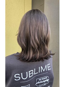 アーチ(ARCH) グレージュ/ミディアムレイヤー【ARCH Emi】