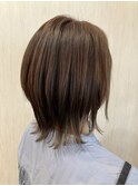 ショートウルフ 裾カラー 40代