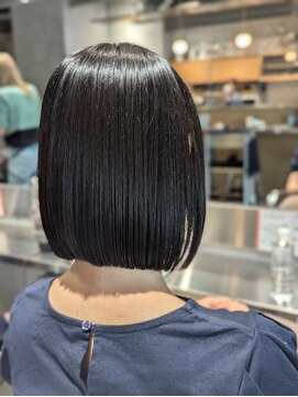 オーガニック リブ 川越(organic+live) 20代30代かわいい切りっぱなしショートボブ