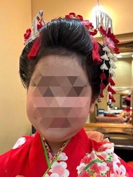 プリマヴェーラ 神楽坂 七五三の新日本髪
