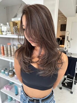 ヘアーサロン アモル(HAIR SALON Amor) ハイライトレイヤーカットダブルカラーイルミナカラー縮毛矯正