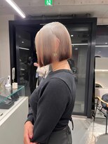 ソル ジングウマエ(SOL JINGUMAE)&nbsp;ハイトーンボブ×裾カラー