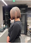ハイトーンボブ×裾カラー
