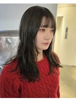 マカロニコースト(macaroni coast) 透明感カラー 前髪あり 顔周りレイヤー 