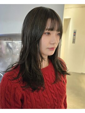 マカロニコースト(macaroni coast) 透明感カラー 前髪あり 顔周りレイヤー