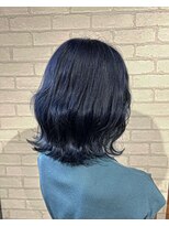 ビスイル 秋葉原店(Vis ill) 大人可愛いブリーチカラーブルー