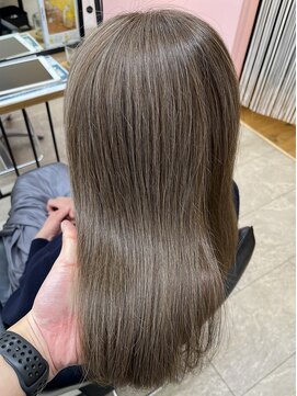 ケーオーエスピンク(K O S pink) ミルクティーベージュ/水素カラー