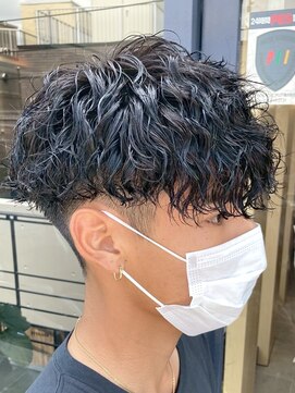 デプト(DEPT.) ツイストスパイラルメンズパーマシャドウパーマルーズパーマ佐賀