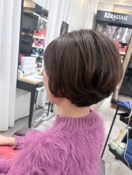 ウイ バイ ファースト 北四番丁店(u'i by first) 丸めレイヤーマッシュボブ