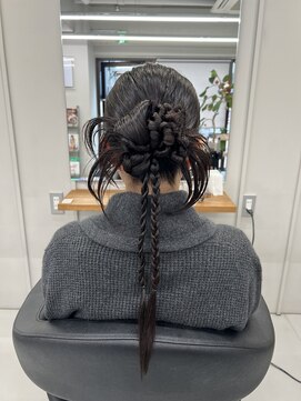 バルべス トーキョー(BARBES TOKYO) カチモリアレンジヘア【清板】