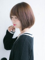 ルティア(Lutia) ひし形シルエット 小顔 大人かわいい