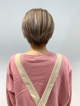 テトヘアー(teto hair) short（丸みショート、ミルクティベージュ、ブロンド）