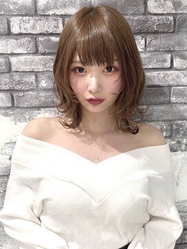 リアイス(Re:ICE) シルキーベージュくびれミディアムボブウルフ