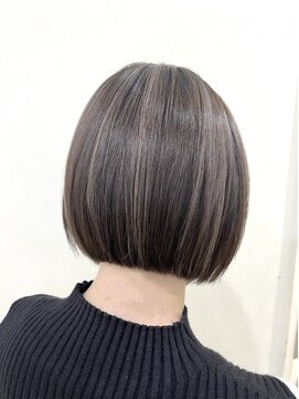 ネオリーブウリ 二子玉川店(Neolive uri) 前髪マチルダボブピンクベージュインナーグレージュ