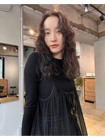 イシ(isi)&nbsp;ミディアムロング