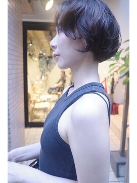 ビビト(bibito) bibito 大人のデジタルパーマボブ　ネオソバージュ