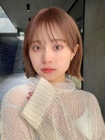 ガーデンヨコハマ(GARDEN YOKOHAMA) 切りっぱなしボブタッセルボブ外ハネピンクベージュ束感前髪