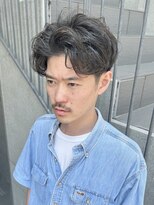大人のメンズショートセンターパート