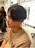 センター分けメンズカット