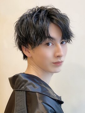 バイフィフス 原宿/表参道(by fifth) センターパートシャドウパーマルーズパーマスパイラルパーマ