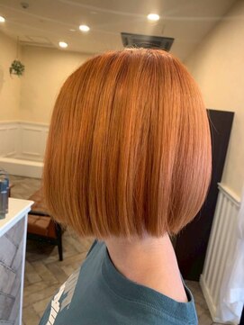 クロエバイラヴィズム 石山店(CLOE by LUVISM) オレンジカラー