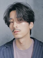 フィフス 天神大名(fifth) 天神大名フェザーショートメンズカット色気センターパート30代