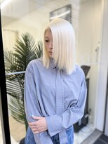 ナナ(NANA)&nbsp;ホワイト/ブロンド/ブリーチカラー/抜きっぱなし