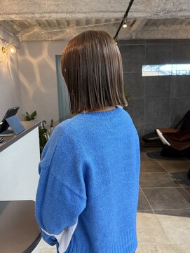 切りっぱなしボブ