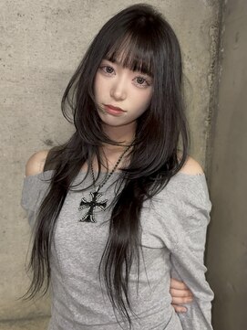 アイヴァン(AIVAN) あえて繋げないレイヤーカット ハッシュカット 暗めグレージュi