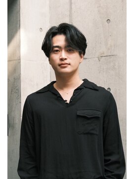 ブークル(boucle) サイドパート ビジネス髪型 ビジネスヘア 就活髪型 就活ヘア