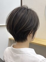 シッポヘアー(SHIPPO HAIR)&nbsp;星ヶ丘大人前下がりショートダークアッシュブラウン30代40代