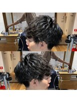 ネイビー(NAVY)&nbsp;無造作ショートフェザーマッシュソフトツーブロック