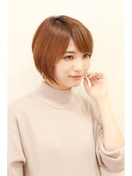リルアーチ(Lillarch) 20代・30代にオススメ/小顔ショートボブ♪