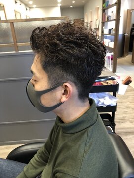 リヴァイヴ(revive) カット+パーマ+カラー