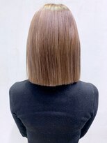 アイティー バイ アルバム 浦和店(IT by ALBUM)&nbsp;馴染ませハイライトボブ_カーキグレージュマッシュ_ba318922