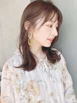 テテ(tete.)&nbsp;顔周り後毛がお洒落ポイント、大人レイヤーヘア