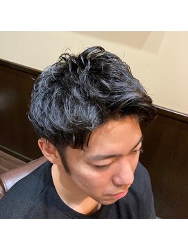 ヒロギンザ 五反田店(HIRO GINZA) 理容室 床屋 センターパート ツイスパ 2ブロック