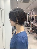 大人可愛い20代30代40代丸みくびれショートボブ白髪ぼかし川崎