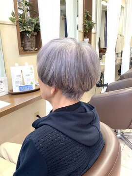 コア フィール ア デイ(COIFFURE A DAY) 【M3Dトリートメント髪質改善】見附今町