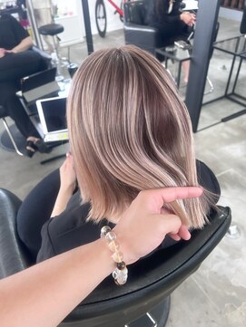 ウィリーベル 沖縄(WILLIE BELLE) バレイヤージュ