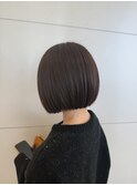 ボブカット　ナチュラルカラー　スモーキーベージュ