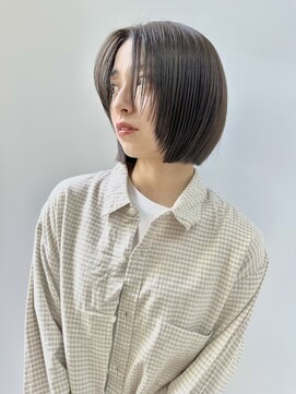 ミィ 浦和(mee) 透明感カラー ボブ 前髪 ショート カラー ブリーチ&ダブルカラー