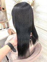 エルバイラビス 大宮(elu by lovis)&nbsp;《高橋亜美》アッシュブラック/暗髪/髪質改善/大宮