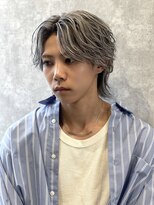 アビー(ABEY)&nbsp;センターパートウルフ/ローライトカラー